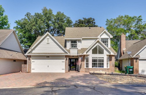 Niceville House | Charming Coastal Home: 6 Mi to Choctawhatchee Bay!