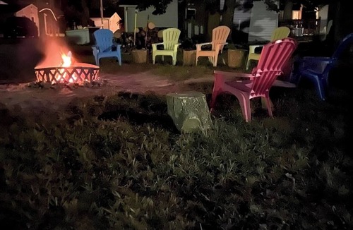 Northwest Cottage | Charming Cottage at Nettle Lake with HOT TUB, GAME ROOM & Private Lake Access