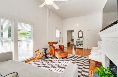 Metter House | Charming Georgia Cottage ~ 19 Mi to Statesboro!