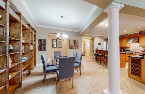 Santa Rosa Beach Condo | Charming Gulf front condo w/courtyard, pool access, & full gulf view