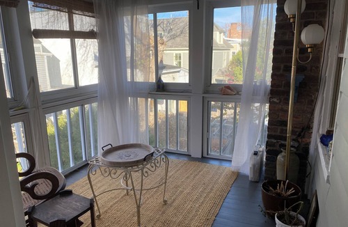 Rotterdam House | Charming home in the heart of the Stockade