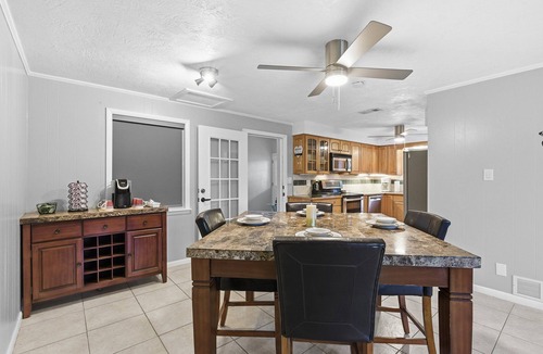 Port Orange House | Charming Pet-Friendly 2BR + Sleeper Sofa + Near Beach Drive