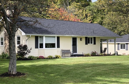 Wales Center House | Charming, recently updated country ranch home on quiet, scenic, acre lot.