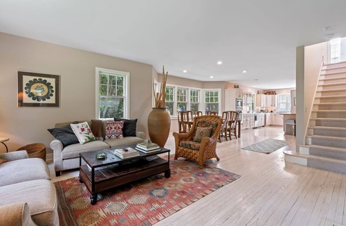 Village of Southampton House | Charming Southampton Village Home 4 Bedroom, 2 Bath 5 minutes from the beach