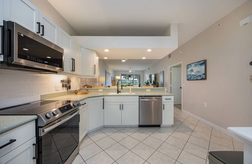 Naples Villa | Charming Three Bedroom Villa in Beautiful Naples