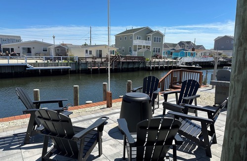 Beach Haven West House | Charming Waterfront 4-bedroom house - Boat & 2 Jetski docks, hot tub and more!