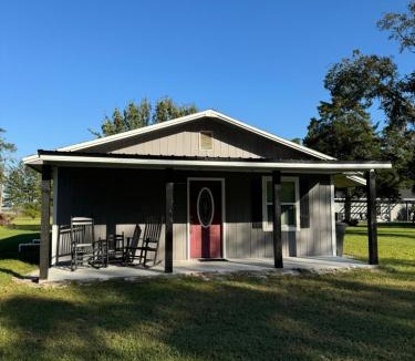 Watertown House | Cherry Cottage