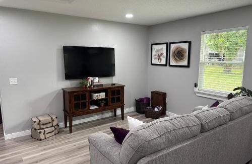 Watertown House | Cherry Cottage