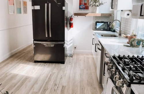 Harrison House | Chic 2BR Retreat 15min FIFA World Cup MetLife Stad