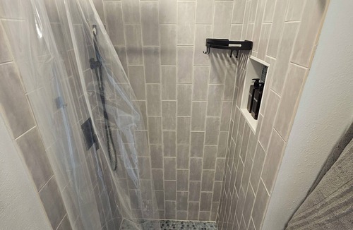 Sanford Apartment | Chic Studio -10 Min to SFB Airport & Boombah Sports Complex