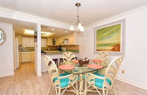 Siesta Key Condo | Chinaberry 436 - 2 Bedroom Condo with Private Beach with lounge chairs & umbrella provided, 2 Poo.