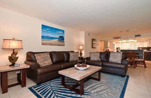 Siesta Key House | Chinaberry 924 - 2 Bedroom Condo with Private Beach with lounge chairs & umbrella provided, 2 Poo.