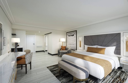 Sarasota Hotel | Cirque St. Armands Beachside