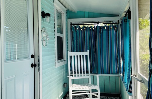 Whitney Beach House | Classic Cottage w/Boat Parking! Steps to Sand!