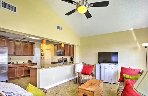 Flor-a-mar House | Clean Single-Story Home w/ Hot Tub - Pets Welcome!