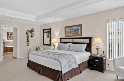 Inverness House | Close to Downtown Inverness, spacious and next to bike trail