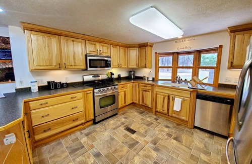 Luther House | Club 39 Rental In The Heart of The Manistee National Forest