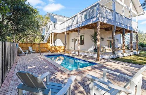 Gulfview Heights House | Coastal Calm