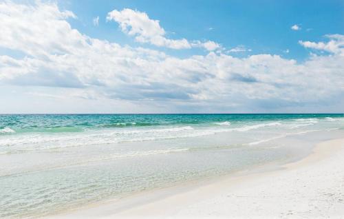 Gulfview Heights House | Coastal Calm
