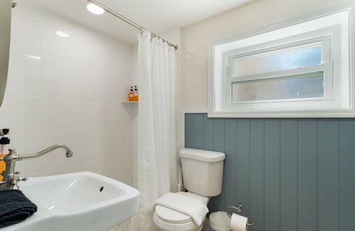 Parsuns To Cocoa Beach Apartment | Coastal Reef Retreat in Cocoa Beach