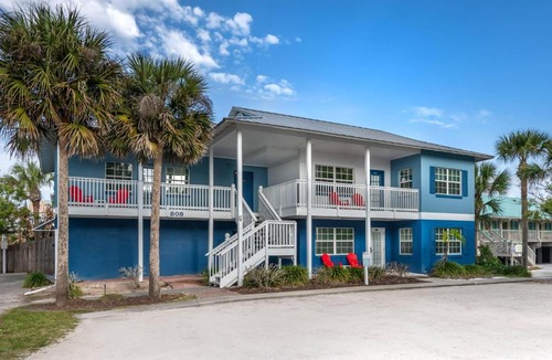 New Smyrna Beach Hotel | Coconut Palms Beach Resort II, an Ascend Collection Hotel