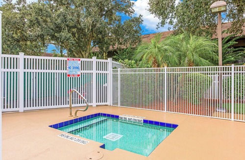 Solivita Apartment | Coffee, Pool, Repeat | Fantastic Florida Escape