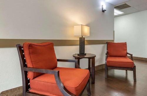 DeLand Hotel | Comfort Inn & Suites DeLand - near University