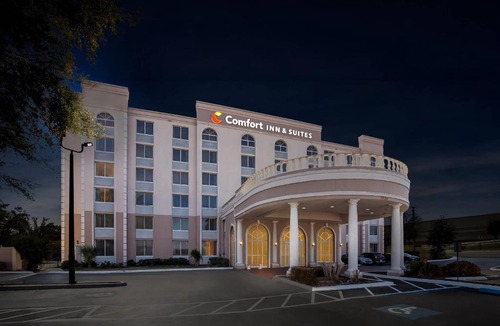 Lakeland Hotel | Comfort Inn & Suites Lakeland North I-4