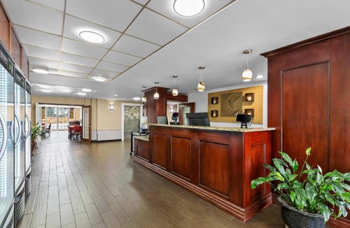 Lakeland Hotel | Comfort Inn & Suites Lakeland North I-4