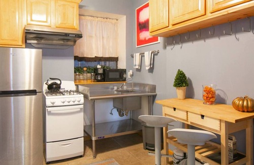 Lower East Side Apartment | ✪ Comfortable 3 Bed & 2 BR ✪ Friends & Family ✪