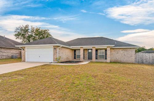 Bagdad House | Comfortable 3BR for Families Near Blackwater