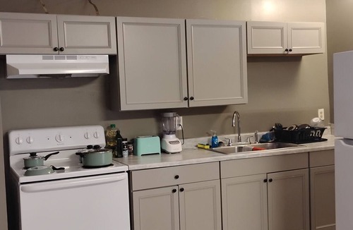Fort Valley Apartment | Comfortable and unique 5-bedroom apartment with AC in Fort Valley