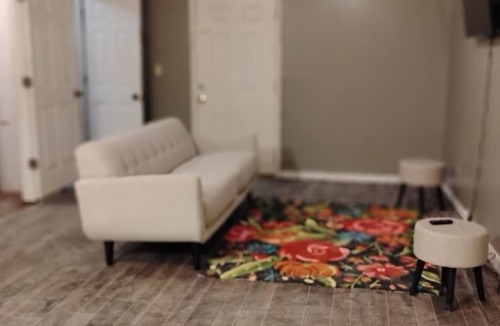 Fort Valley Apartment | Comfortable and unique 5-bedroom apartment with AC in Fort Valley