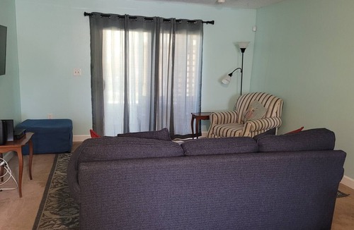 Tropic Condo | Comfortable centraly located condo 2-bedroom Melbourne Fl