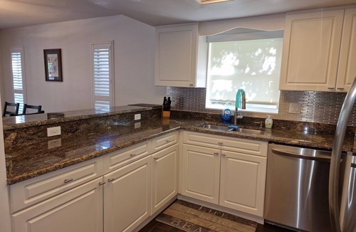 Ridge Wood Heights House | Comfortable home, heated salt-cell pool with child-safety, 10 min from the beach