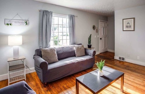 Gates-North Gates House | Comfortable home near everything