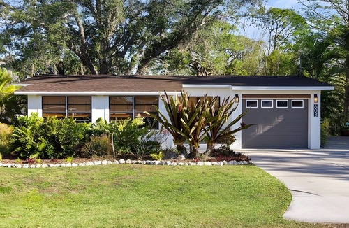 Nokomis House | Comfortable Retreat in Nokomis