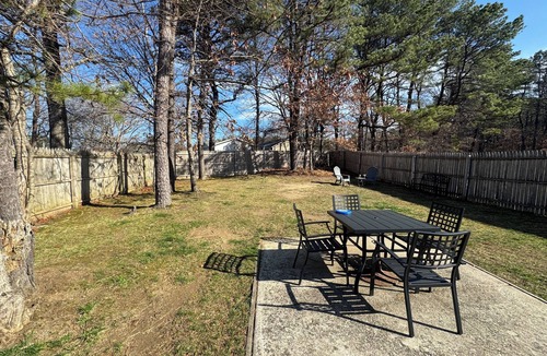 Ridge Apartment | Comfy, private one Bedroom Apartment with full kitchen, living room, full bath.
