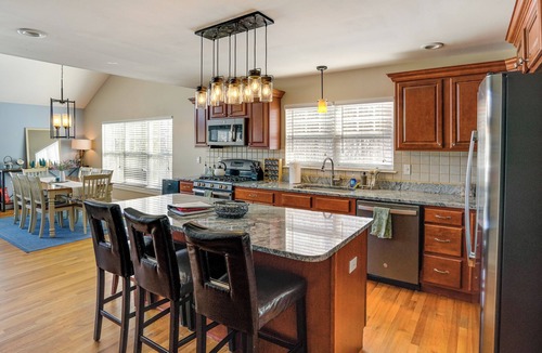 Athens House | Community Pool Access! Sleepy Hollow Lake Hideaway