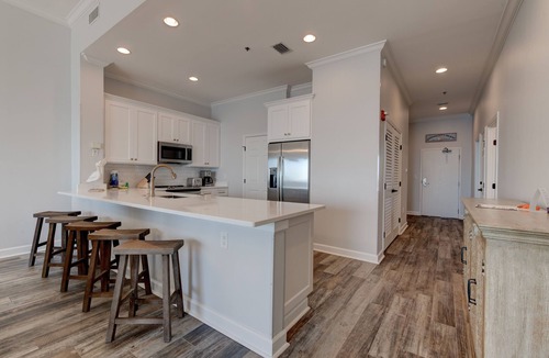 Thomas Drive Condo | ~ Completely Remodeled ~ High End Upgrades ~ Beach Chairs Included ~