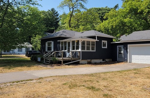 Pentwater House | Concord Cottage