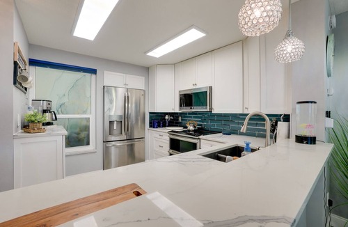 Redington Beach Condo | Condo w/Pool in Redington Beach!