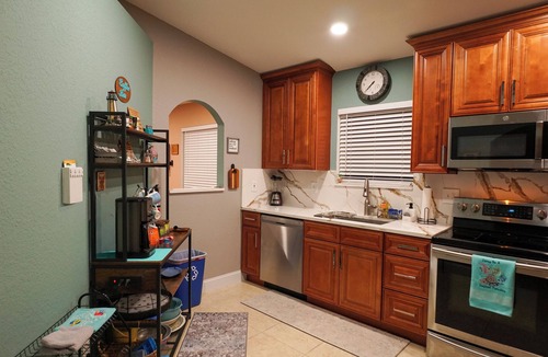 Delray Beach House | COOL VIBES Spacious Home with Gym/Game Room/Fenced Yard/Walk to Atlantic
