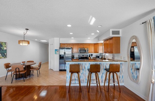 Indian Rocks Beach Condo | Corner Beach View, Heated Pool, Walkable Town Indian Rocks Beach, FL, Amenities