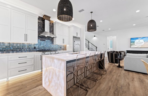 Bay County House | Costa-Florida: 7 Bedrooms, Private Pool, Community Pool and Gym