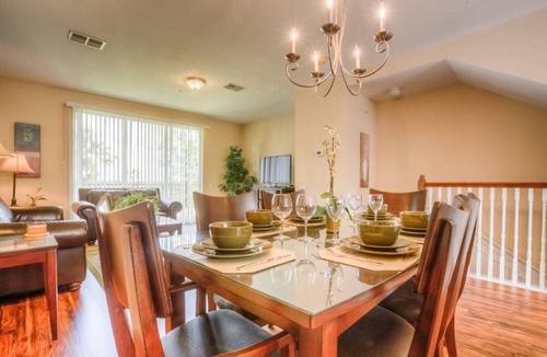 Florida Central Atlantic Coast House | Cottage ∙ 3 bedrooms ∙ 10 guests