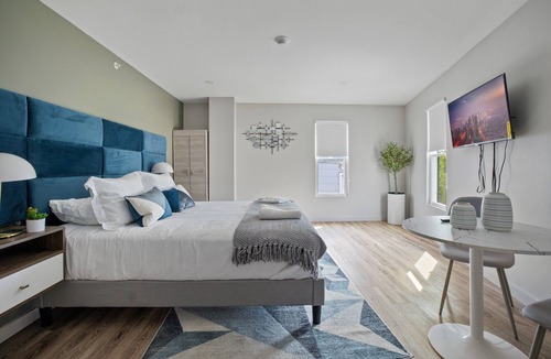Middletown Hotel | Cottage Suites