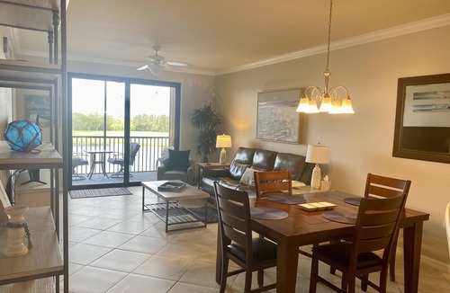 Bradenton Condo | Country club life style! River Strand Golf and Country Club