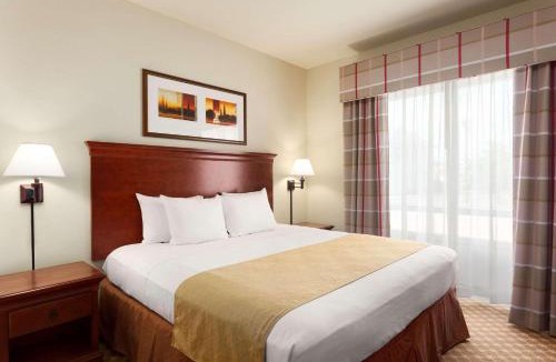 Tifton Hotel | Country Inn & Suites by Radisson, Tifton, GA