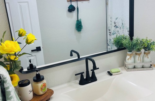 Seffner Community Alliance House | Countryside Escape with Pool Steps from Tampa